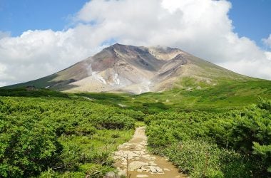 Asahidake - Hokkaido Hiking Guide
