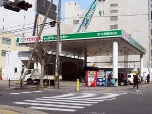 Toyota Rent-A-Car in Osaka