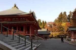 8 Best Day Trips from Kyoto in Autumn 15 Enryakuji Temple in Autumn