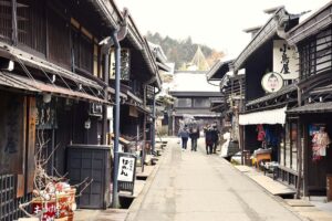 9 Days in the Japanese Alps Autumn Itinerary 4 Hida Takayama Old Town