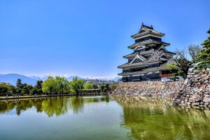 9 Days in the Japanese Alps Autumn Itinerary 8 Matsumoto Castle
